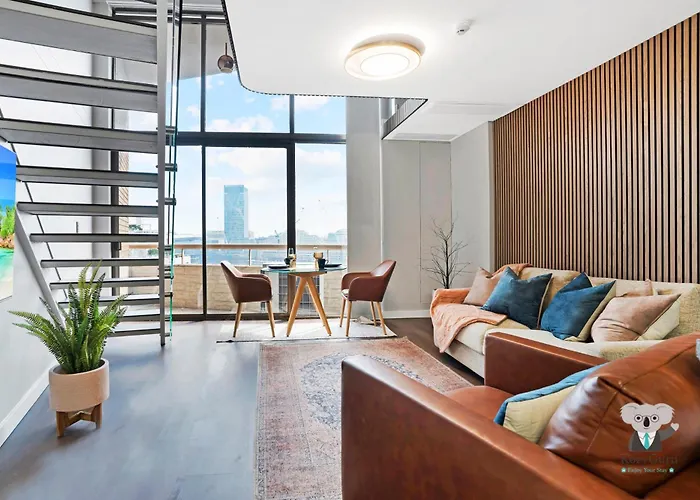 Kozyguru Darling Harbor View Stylish Loft